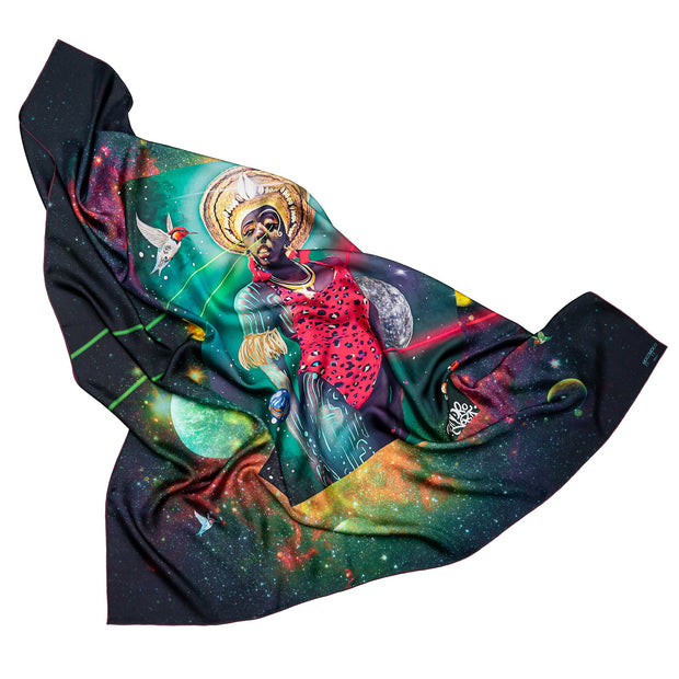 silk-scarf-mocomoco-berlin-street-art-motif-rio-de-janeiro-artists-pandronoba-and-sapretah-motif-afrobrasileira-dance-into-the-universe-140x140cm-2
